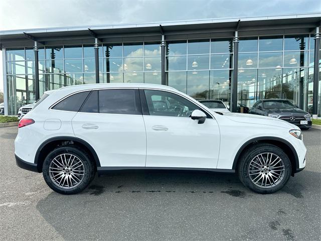 new 2025 Mercedes-Benz GLC 300 car, priced at $59,105