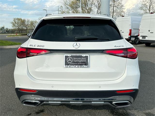 new 2025 Mercedes-Benz GLC 300 car, priced at $59,105