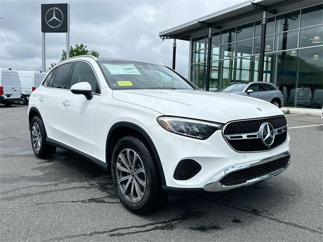 new 2025 Mercedes-Benz GLC 300 car, priced at $56,800