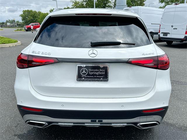new 2025 Mercedes-Benz GLC 300 car, priced at $56,800