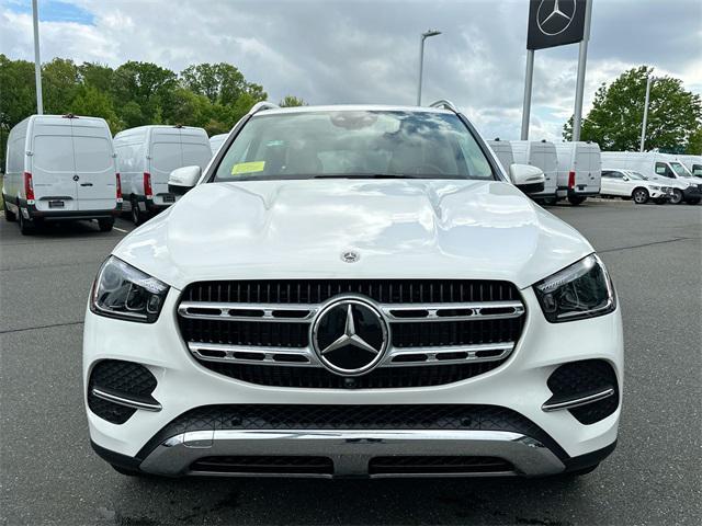 new 2025 Mercedes-Benz GLE 450e car, priced at $76,710