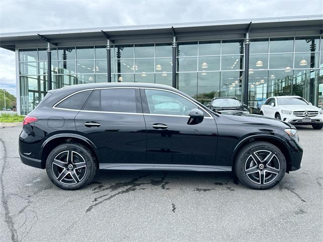 new 2025 Mercedes-Benz GLC 300 car, priced at $58,050