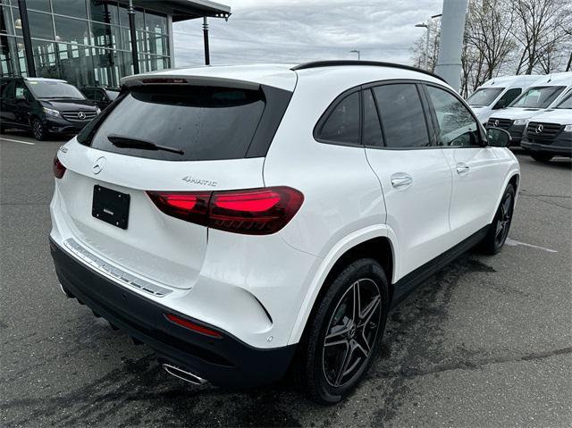 new 2024 Mercedes-Benz GLA 250 car, priced at $51,610