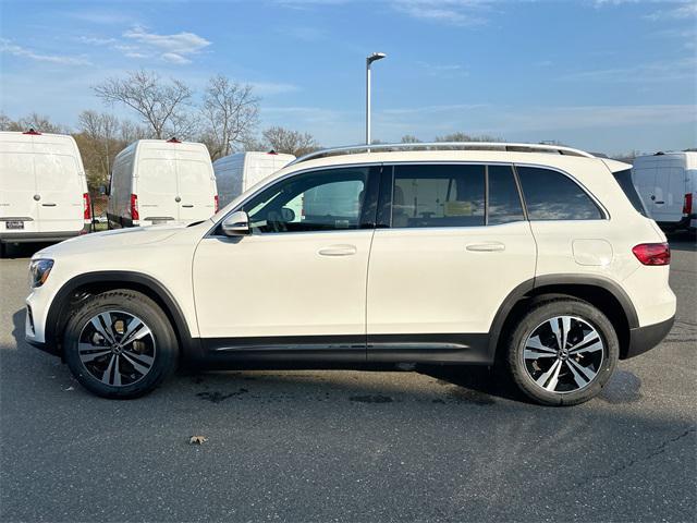 new 2025 Mercedes-Benz GLB 250 car, priced at $46,550