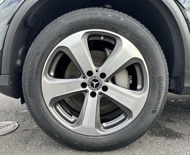 used 2022 Mercedes-Benz GLC 300 car, priced at $31,352