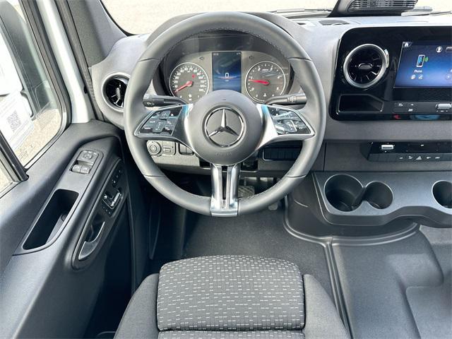 new 2025 Mercedes-Benz Sprinter 2500 car, priced at $60,912