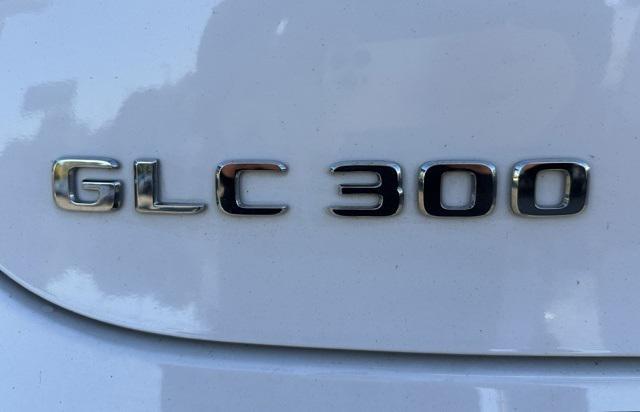 used 2020 Mercedes-Benz GLC 300 car, priced at $30,996