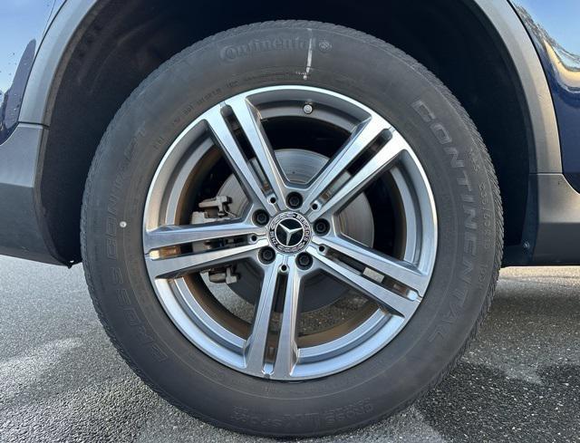 used 2022 Mercedes-Benz GLC 300 car, priced at $35,697