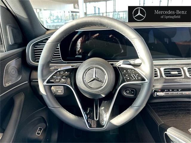 new 2025 Mercedes-Benz GLS 450 car, priced at $92,510