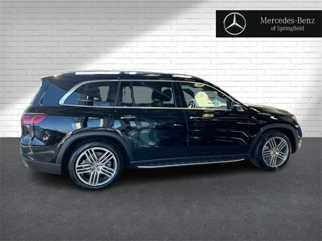 new 2025 Mercedes-Benz GLS 450 car, priced at $92,510