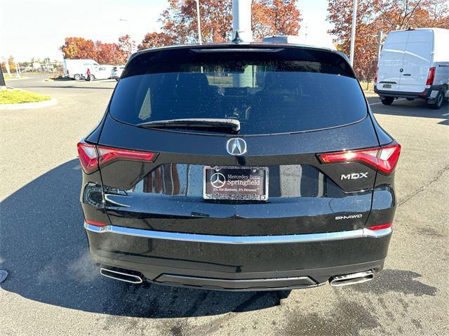 used 2022 Acura MDX car, priced at $35,499