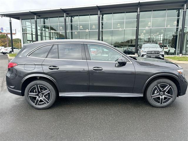 new 2025 Mercedes-Benz GLC 300 car, priced at $60,585