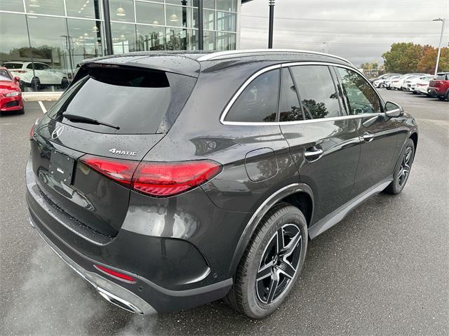 new 2025 Mercedes-Benz GLC 300 car, priced at $60,585