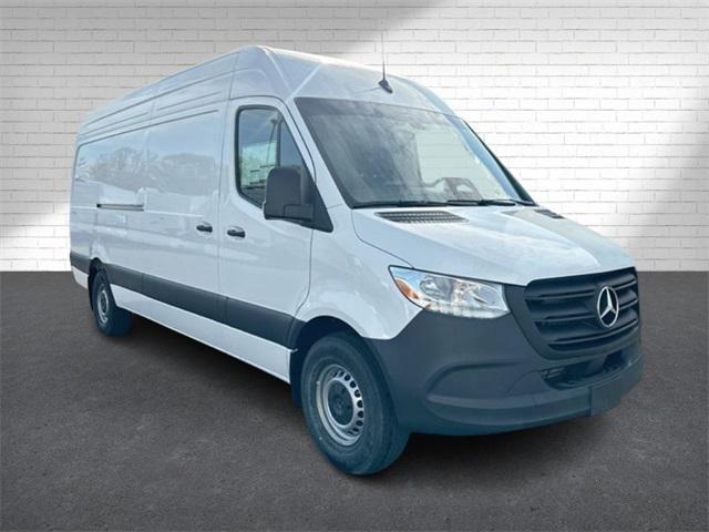 new 2025 Mercedes-Benz Sprinter 2500 car, priced at $62,046