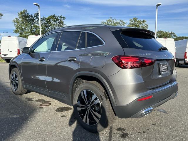 new 2026 Mercedes-Benz GLA 250 car, priced at $49,325