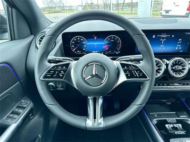 new 2025 Mercedes-Benz GLA 250 car, priced at $46,650