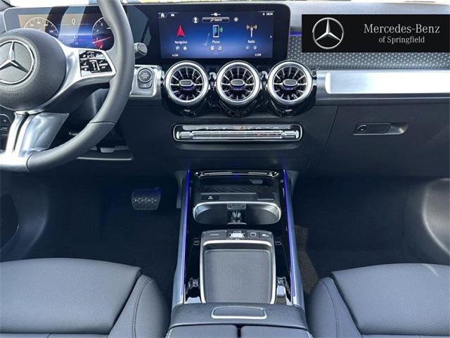 new 2025 Mercedes-Benz GLB 250 car, priced at $53,550