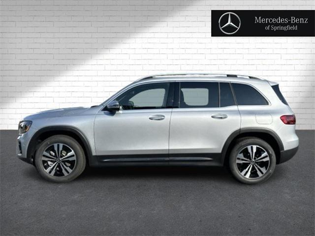 new 2025 Mercedes-Benz GLB 250 car, priced at $52,850