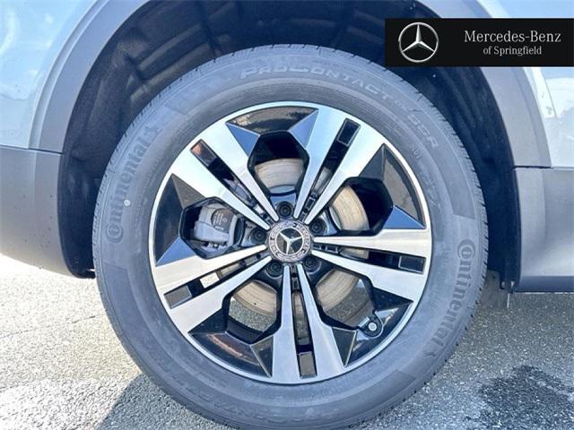 new 2025 Mercedes-Benz GLB 250 car, priced at $52,850