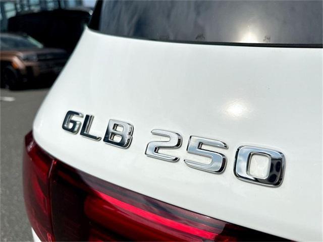 used 2025 Mercedes-Benz GLB 250 car, priced at $47,674