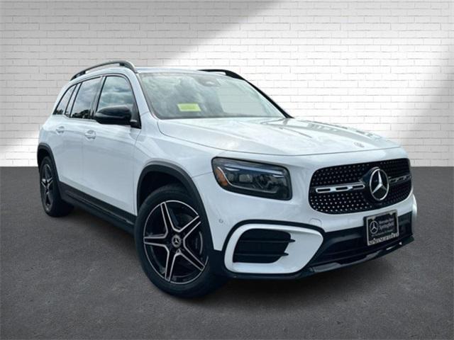 used 2025 Mercedes-Benz GLB 250 car, priced at $47,674