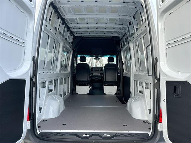 new 2025 Mercedes-Benz Sprinter 2500 car, priced at $58,886