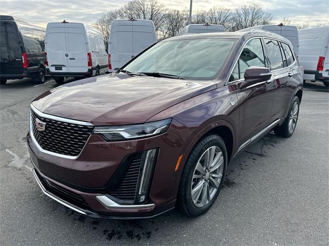 used 2022 Cadillac XT6 car, priced at $35,459