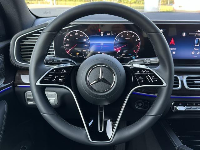 new 2025 Mercedes-Benz GLS 450 car, priced at $92,275