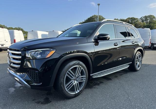 new 2025 Mercedes-Benz GLS 450 car, priced at $92,275