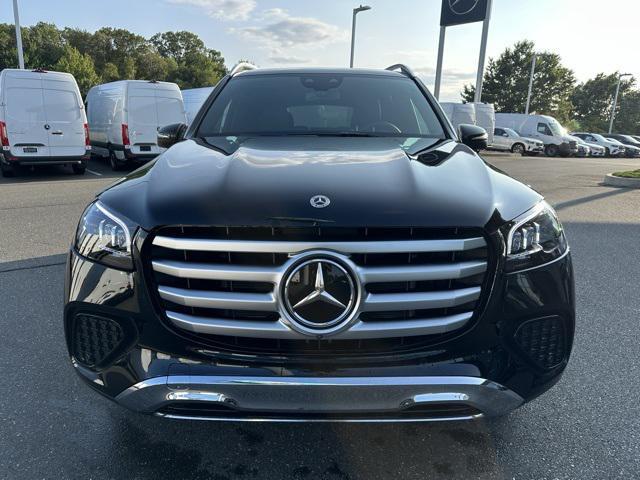 new 2025 Mercedes-Benz GLS 450 car, priced at $92,275