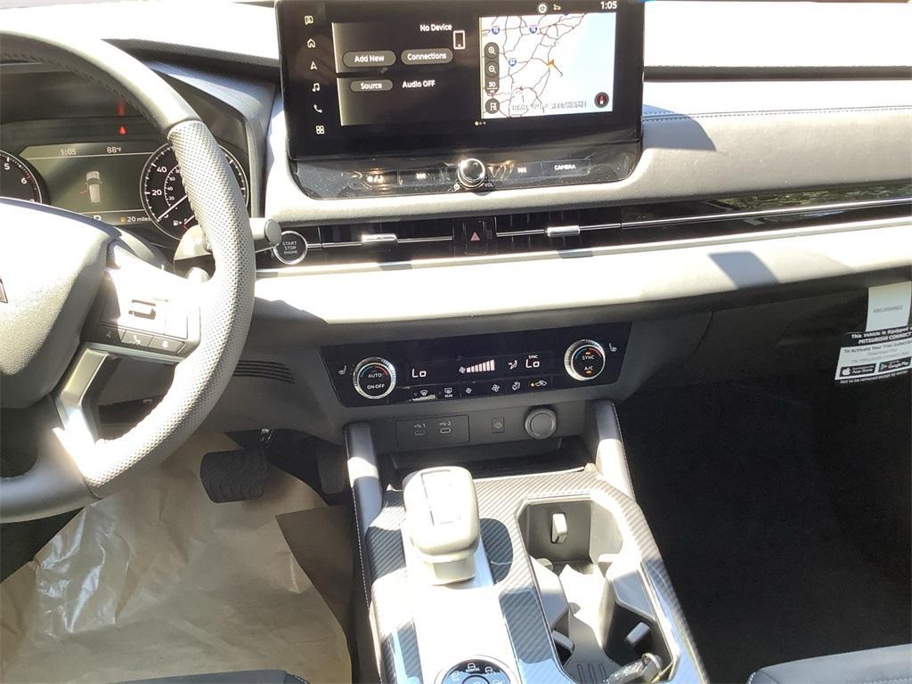 new 2025 Mitsubishi Outlander car, priced at $35,970