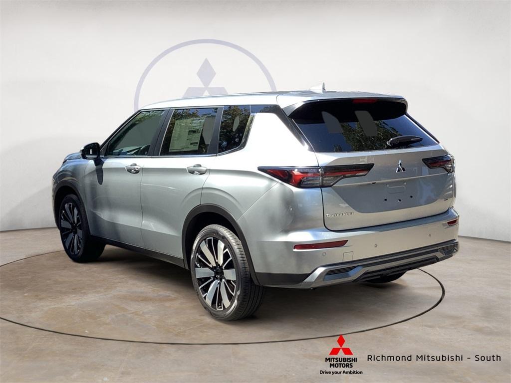 new 2025 Mitsubishi Outlander car, priced at $35,970