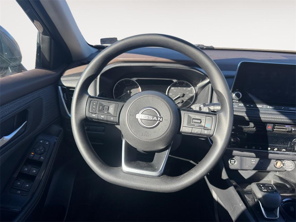 used 2022 Nissan Rogue car, priced at $21,162