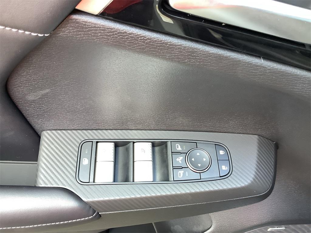 new 2025 Mitsubishi Outlander car, priced at $37,965