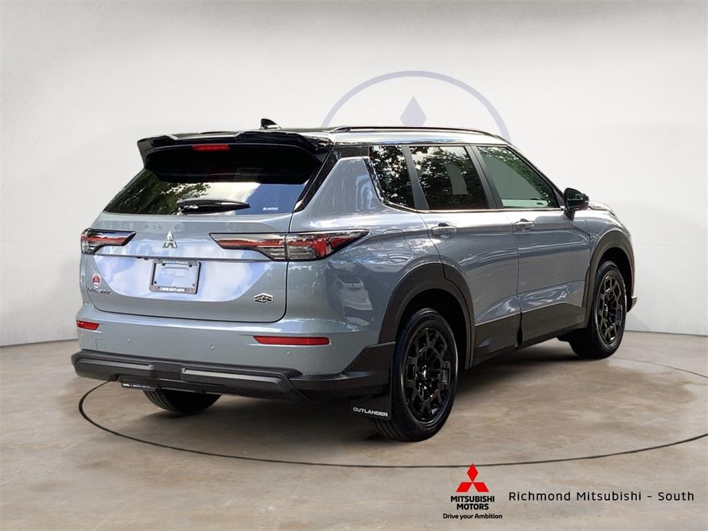 new 2025 Mitsubishi Outlander car, priced at $37,965