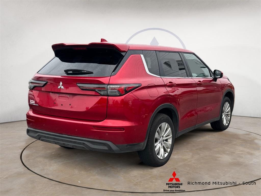 used 2025 Mitsubishi Outlander car, priced at $27,357