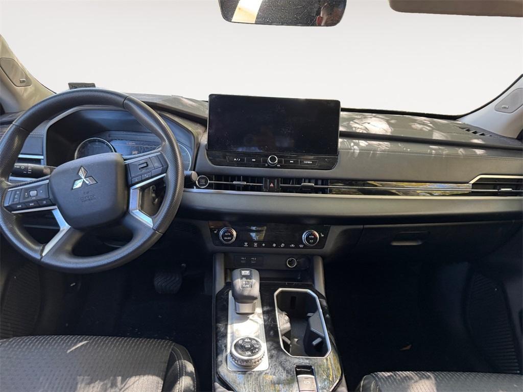 used 2025 Mitsubishi Outlander car, priced at $27,357