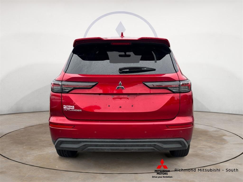 used 2025 Mitsubishi Outlander car, priced at $27,357
