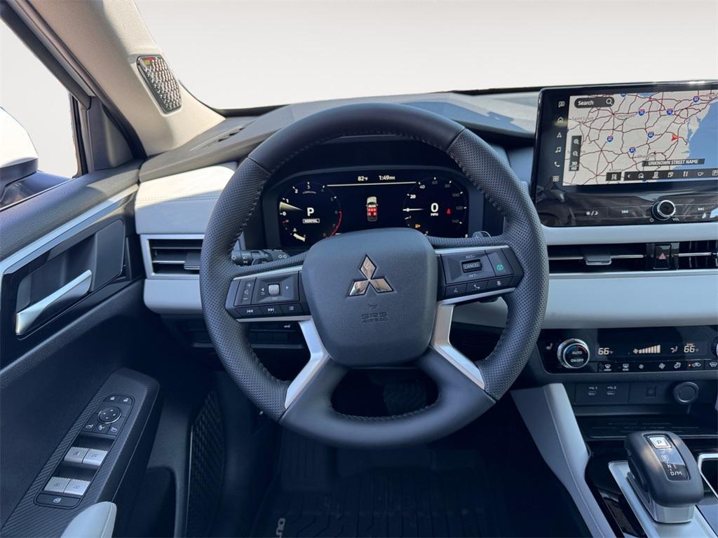 new 2025 Mitsubishi Outlander car, priced at $37,990