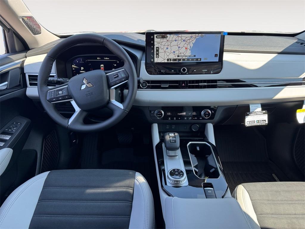 new 2025 Mitsubishi Outlander car, priced at $37,990