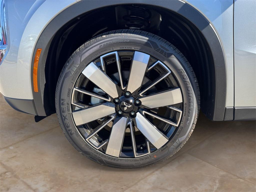 new 2025 Mitsubishi Outlander car, priced at $34,990