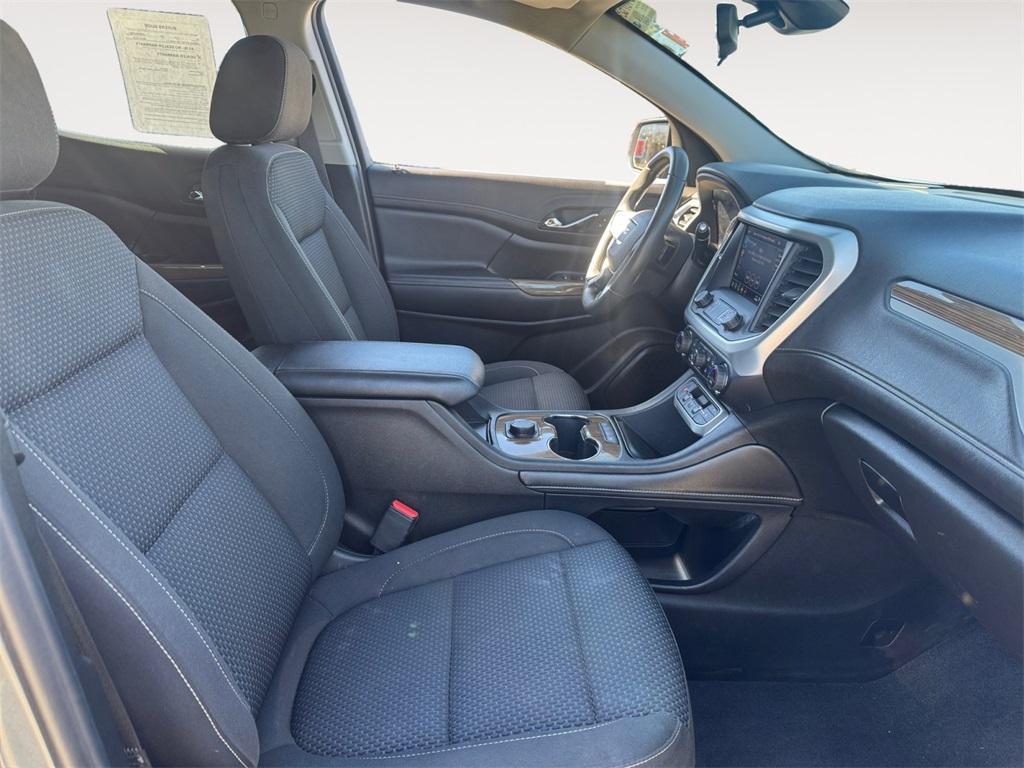 used 2022 GMC Acadia car, priced at $22,956