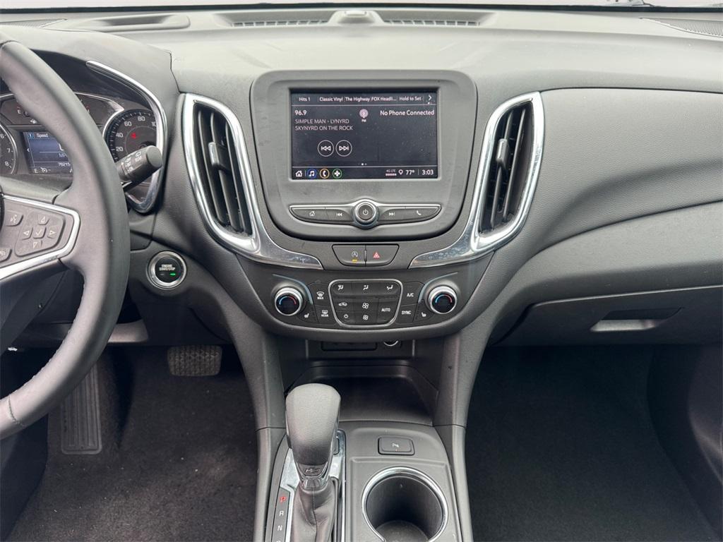 used 2023 Chevrolet Equinox car, priced at $18,059