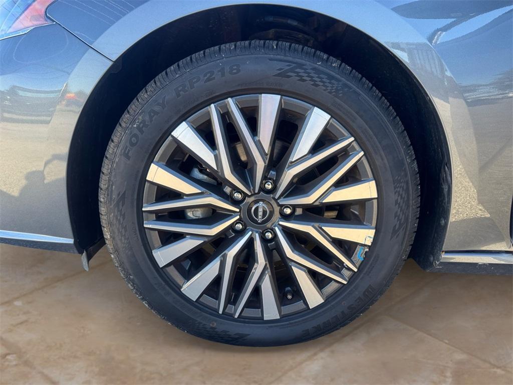 used 2024 Nissan Altima car, priced at $19,385