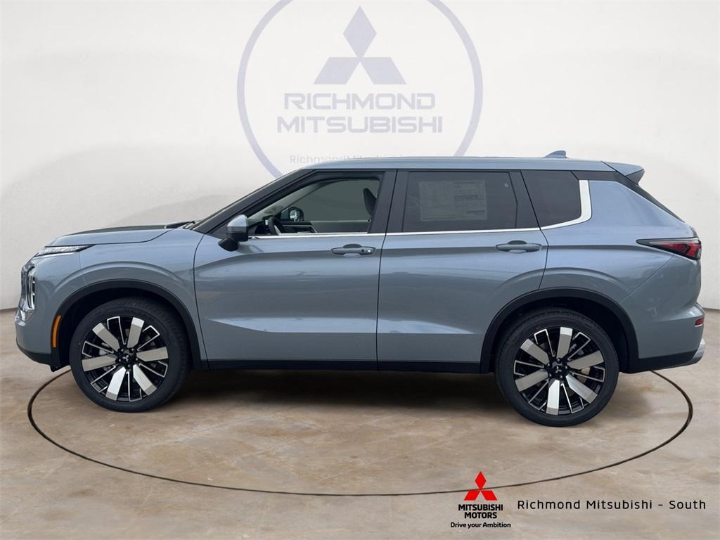 new 2025 Mitsubishi Outlander car, priced at $32,999