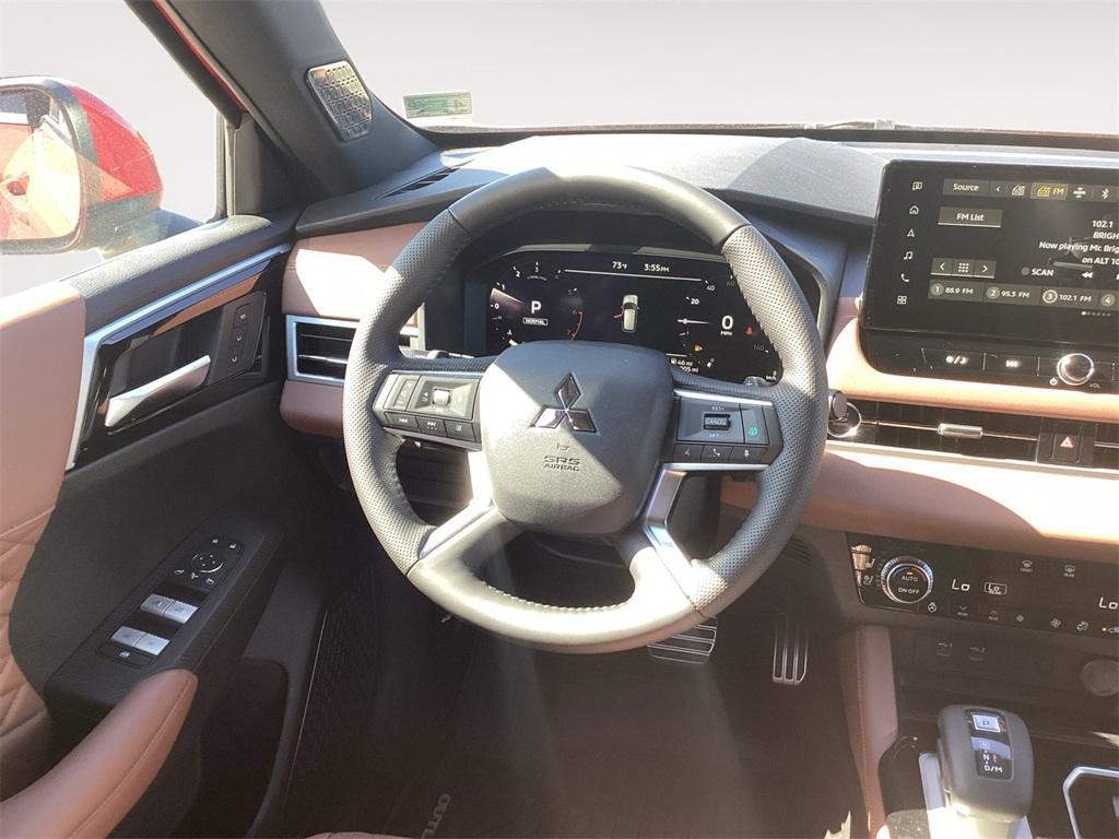 new 2025 Mitsubishi Outlander car, priced at $45,510