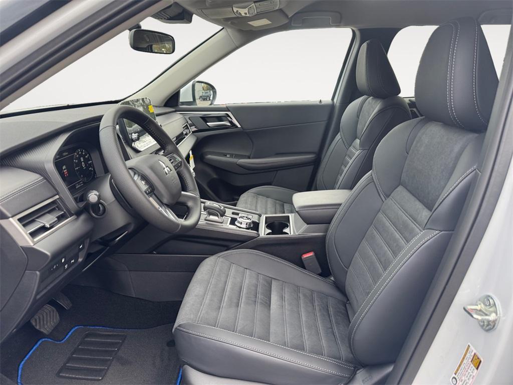 new 2025 Mitsubishi Outlander PHEV car, priced at $41,999