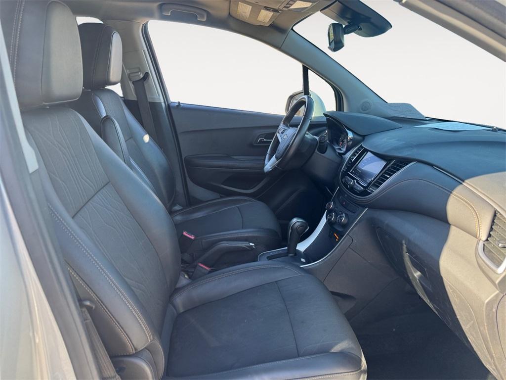 used 2022 Chevrolet Trax car, priced at $18,402