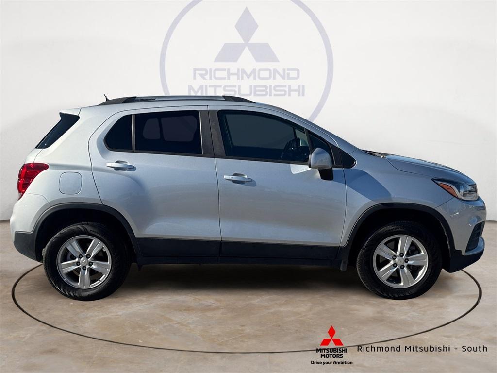 used 2022 Chevrolet Trax car, priced at $18,402