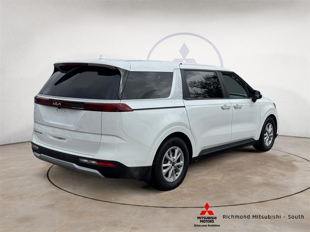 used 2022 Kia Carnival car, priced at $23,636